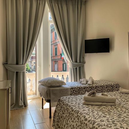 B&B Filangieri Napoli Bagian luar foto