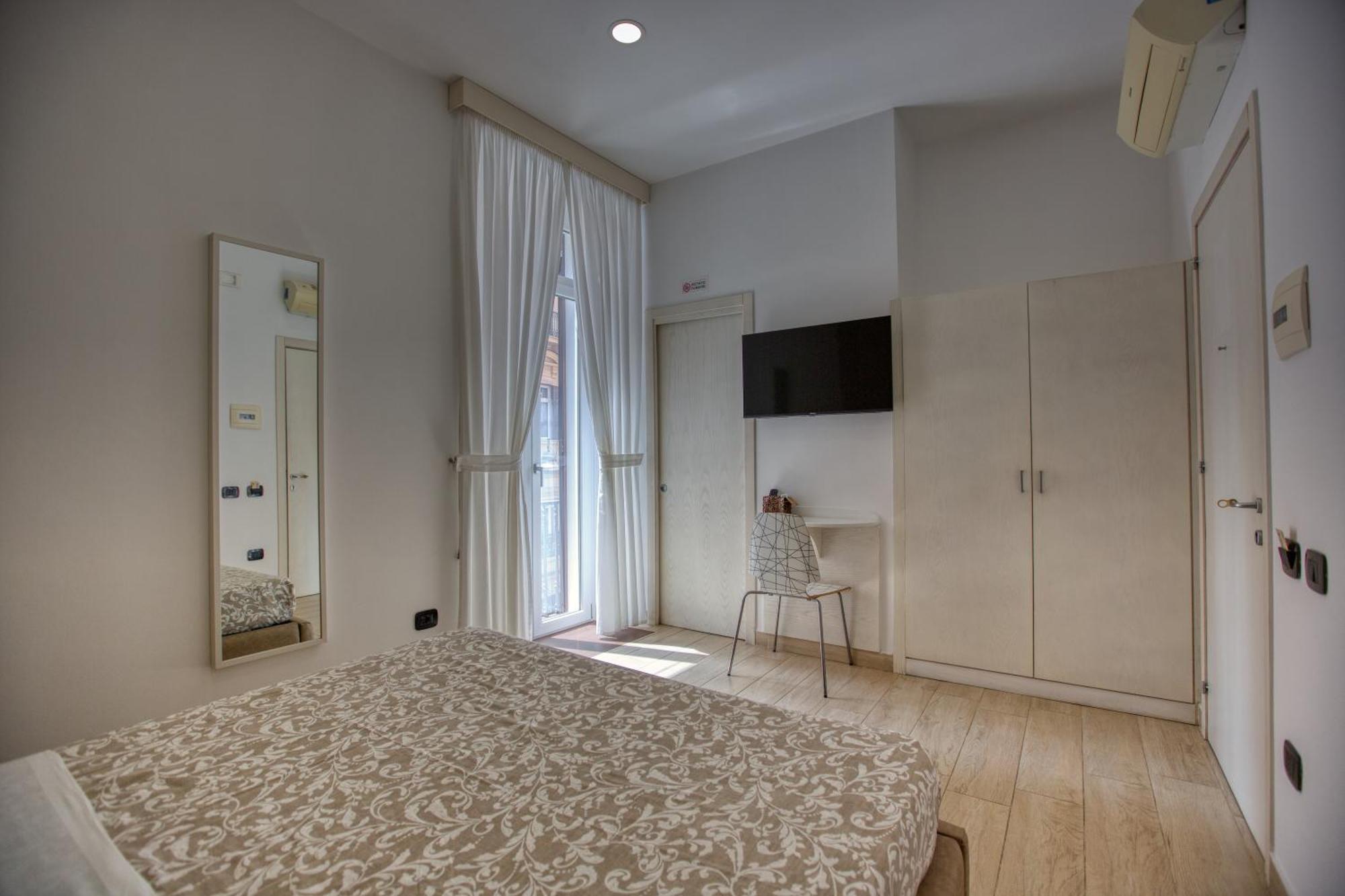 B&B Filangieri Napoli Bagian luar foto