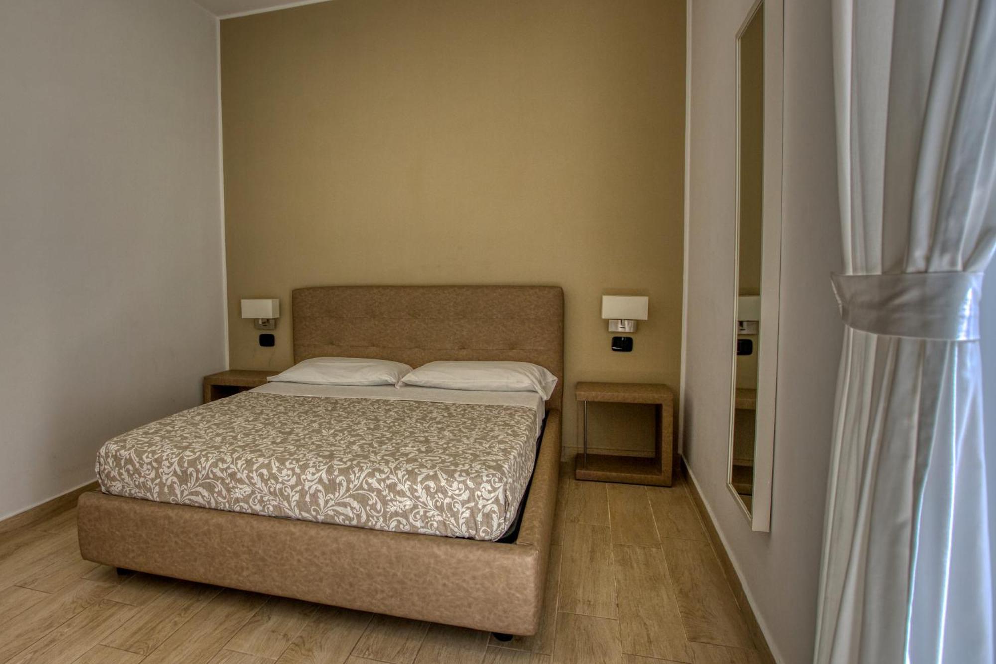 B&B Filangieri Napoli Bagian luar foto